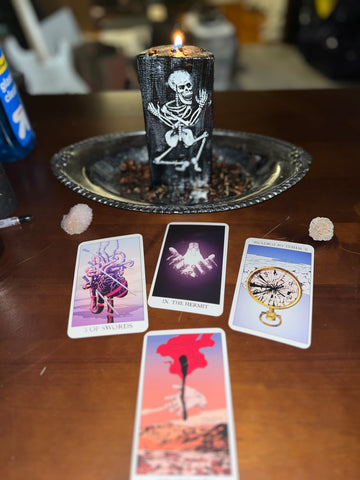 Book A Tarot/Oracle Reading With Valerie