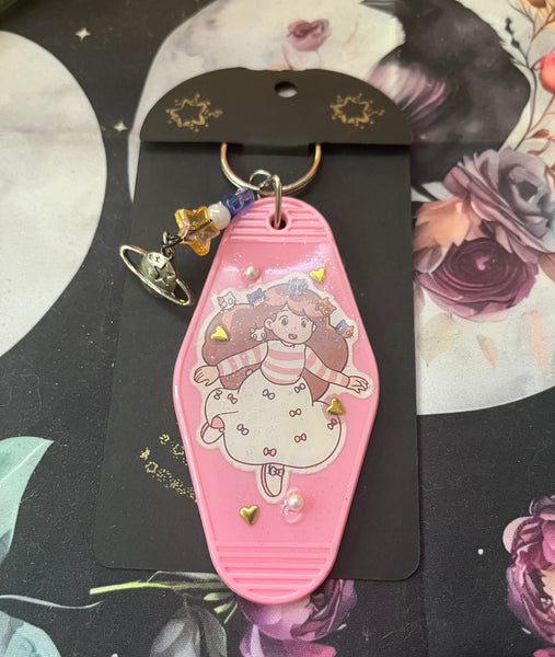 Bee & Cafe Cats Motel Keychain